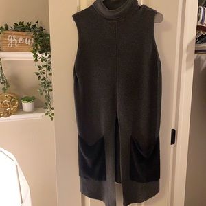 Knit long turtleneck tank